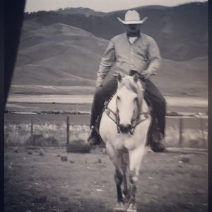 Meet your Posher, Justin